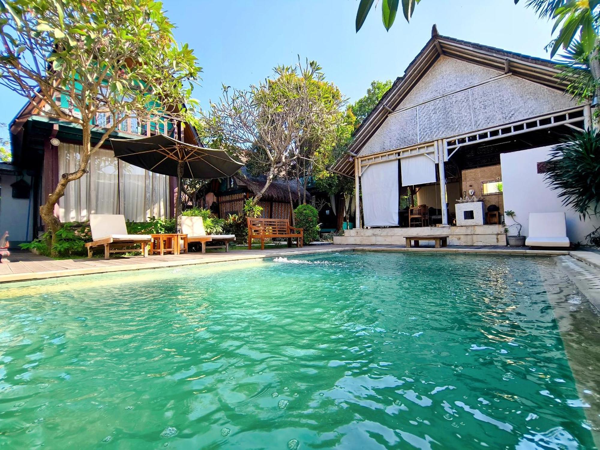 Panda Lumbung Bed and Breakfast Sanur Buitenkant foto