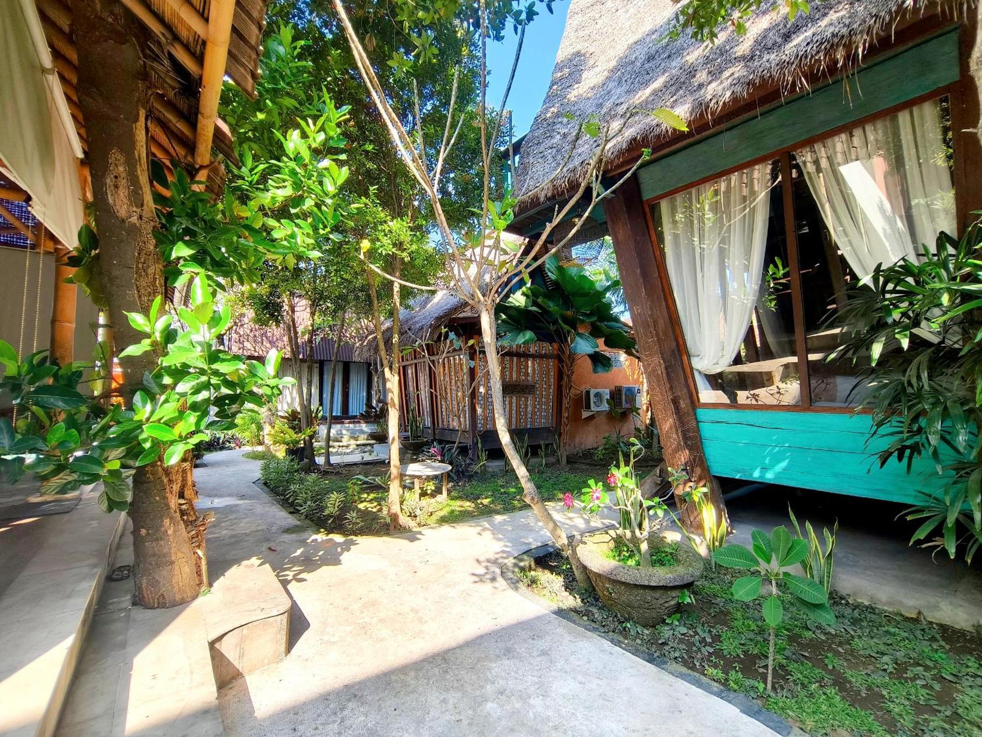 Panda Lumbung Bed and Breakfast Sanur Buitenkant foto
