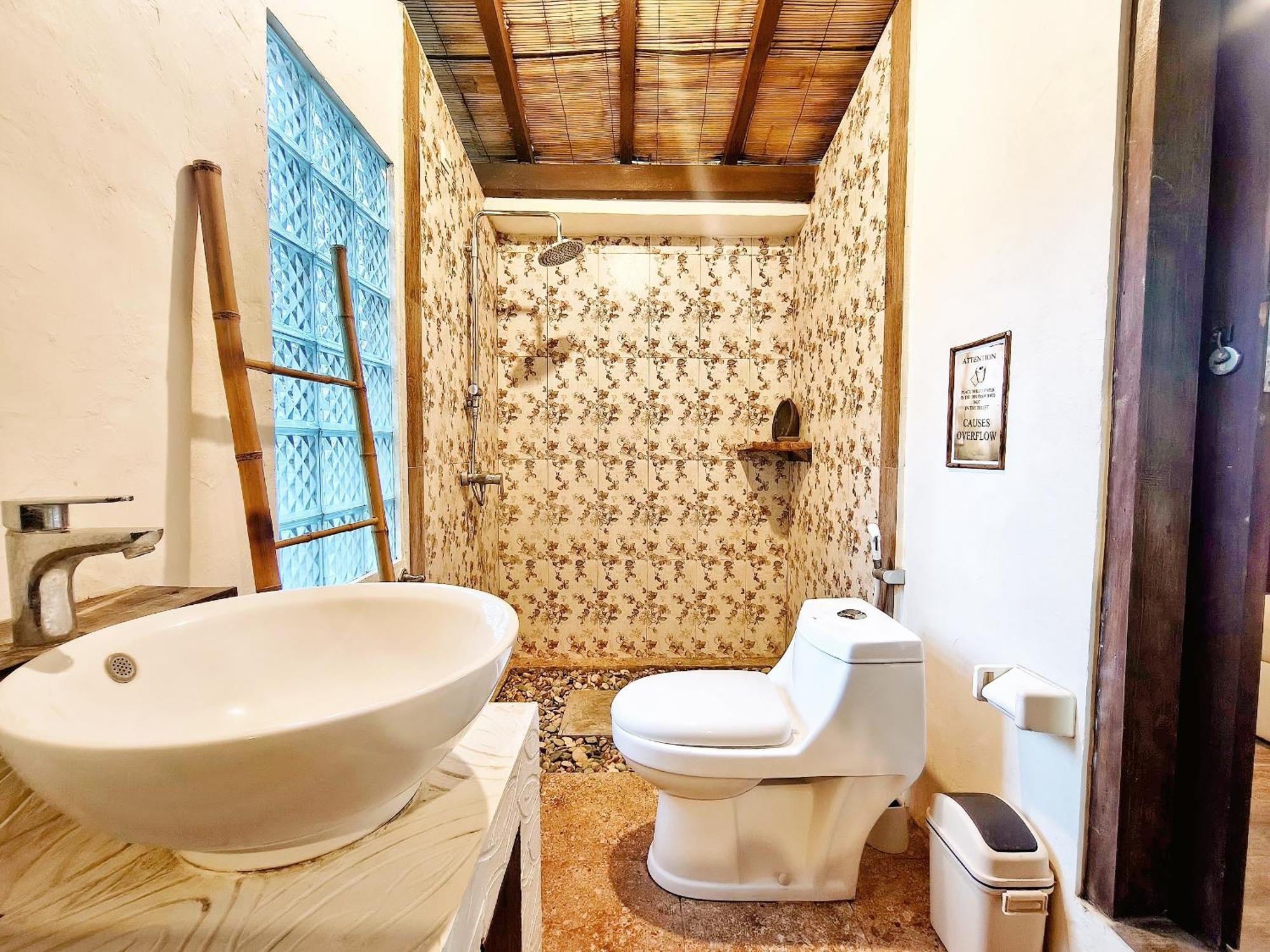 Panda Lumbung Bed and Breakfast Sanur Buitenkant foto